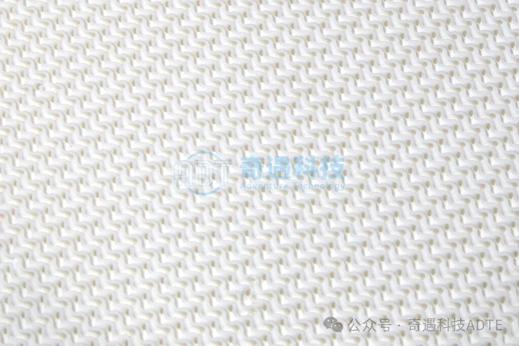 Alumina 3D Printing: Printing And Sintering Large-Sized G-Shaped Objects