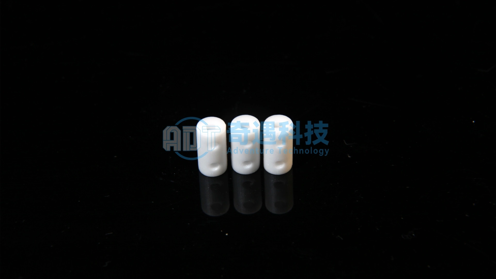 Application results | Light curing DLP 3D printing alumina porous cylindrical structure case