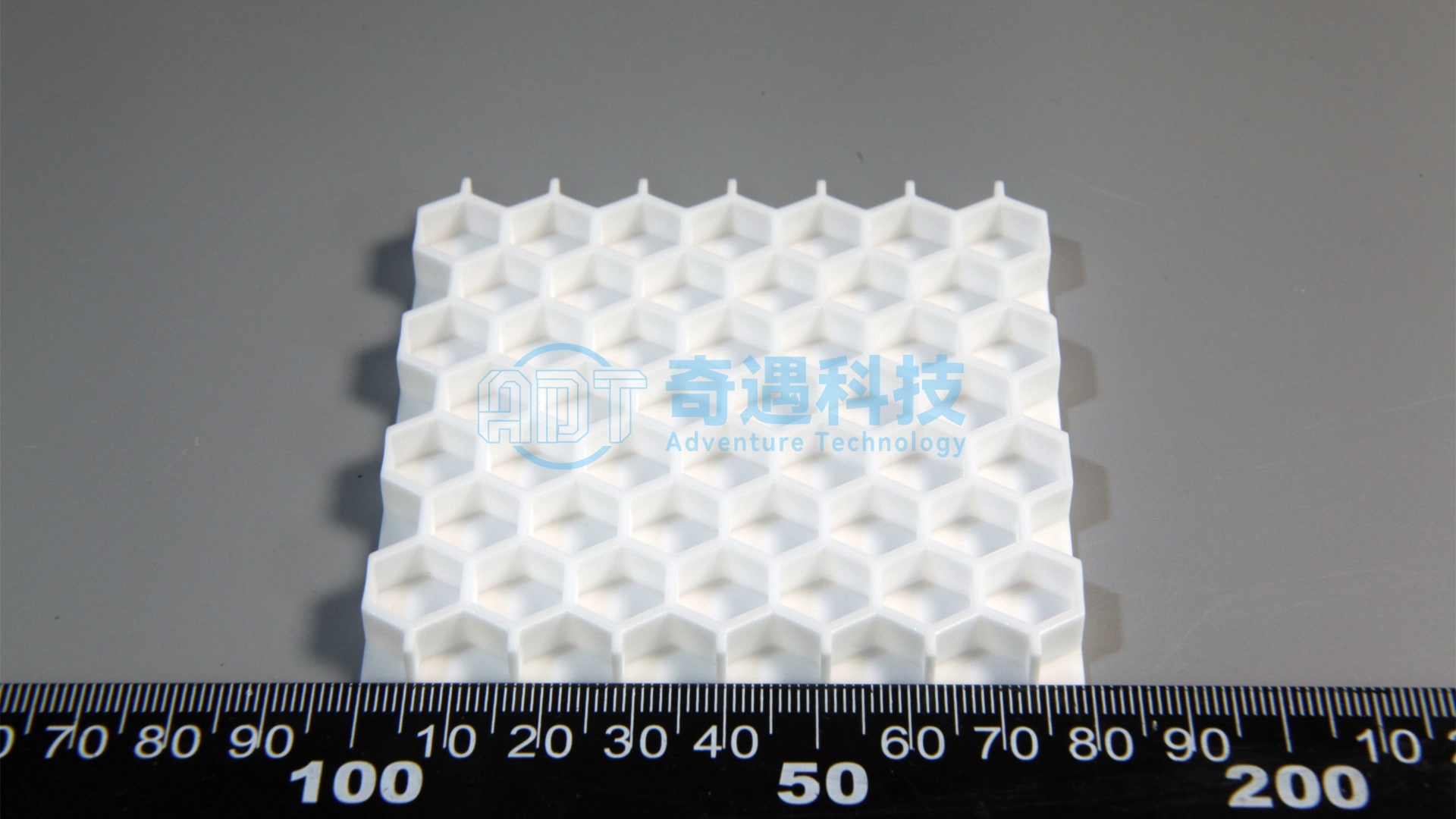 Application Results | Light Curing DLP 3D Printing Alumina Large Size Honeycomb Case