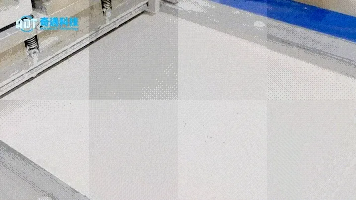 Application Results | Light Curing DLP 3D Printing Alumina Remote Control Case