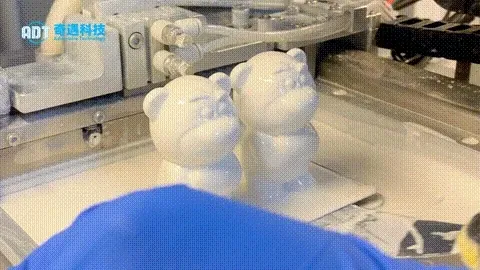 DLP Light-Cured Ceramic 3D Printing Aluminum Oxide Artwork - Strawberry Bear Case