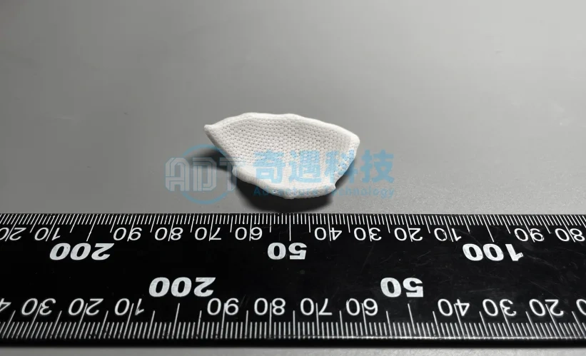 How Ceramic 3D Printing Enhances Biomedical Devices: 6 Real-World Innovations