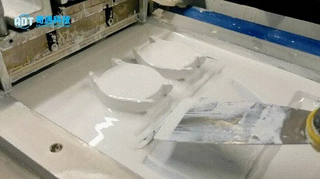 How to make a zirconia watch case through DLP ceramic 3D printing?