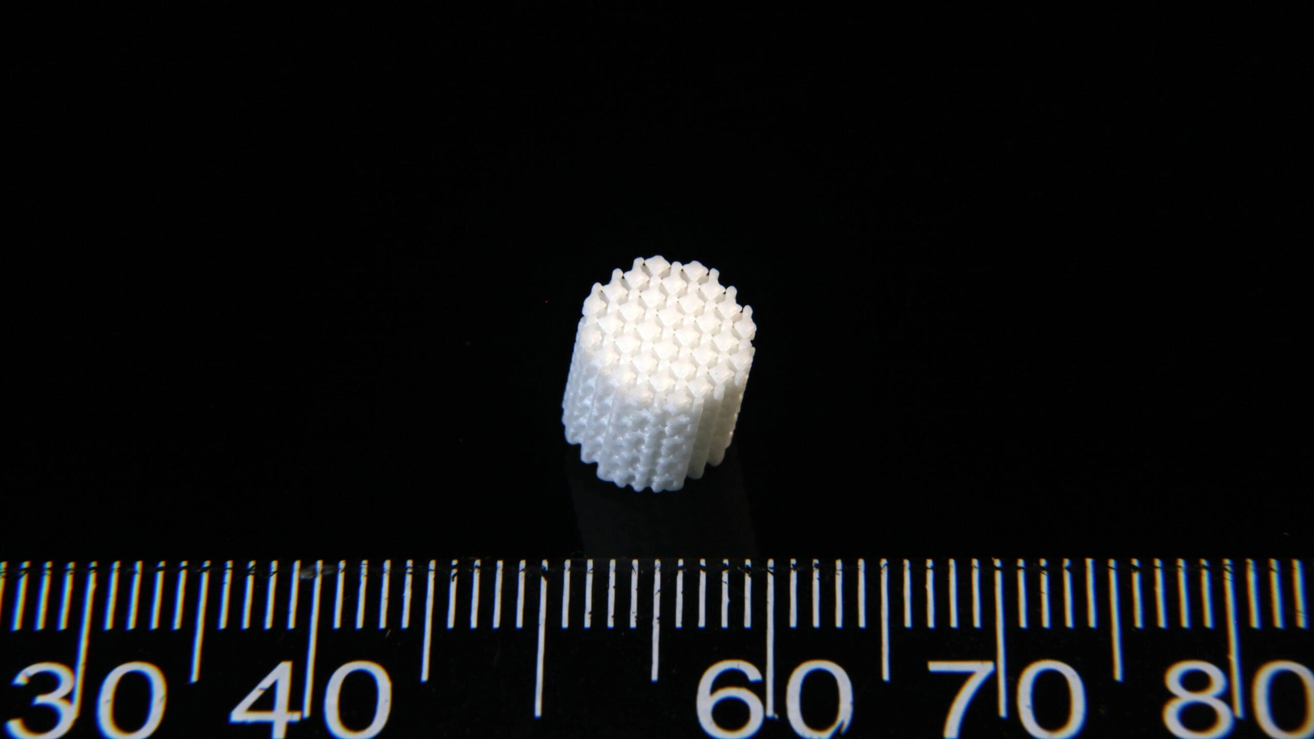Lattice-Structured Alumina Cylinders In Ceramic 3D Printing: A Research-Oriented Perspective