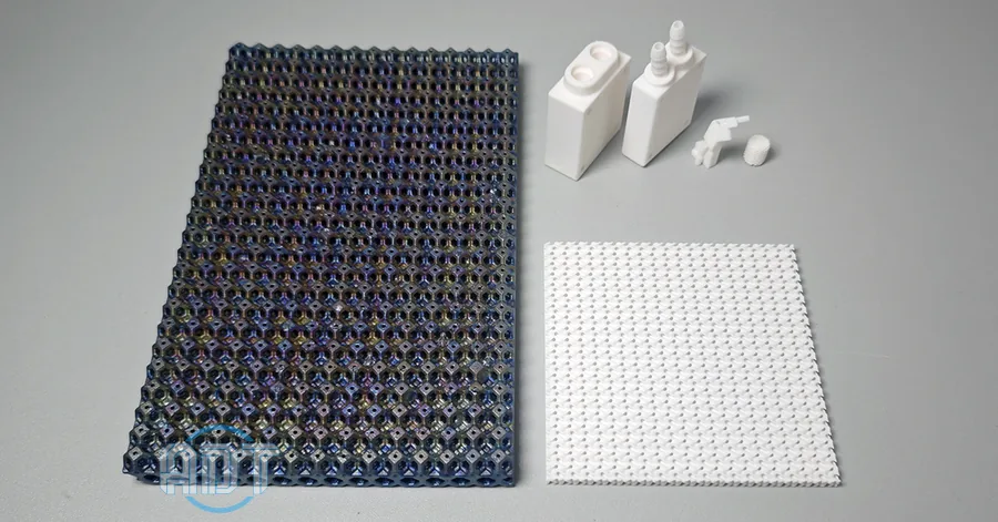 Silicon carbide honeycomb plate with alumina setter plate and heat exchange blocks
